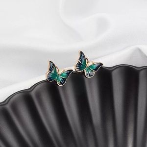 🎉 New Butterfly Stud Earrings